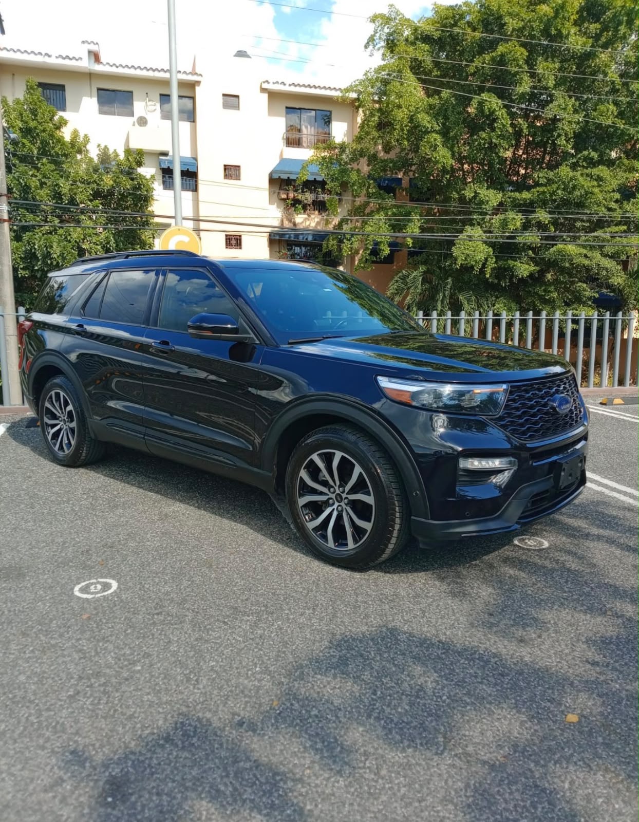 Vista 3 de Ford Explorer 2020
