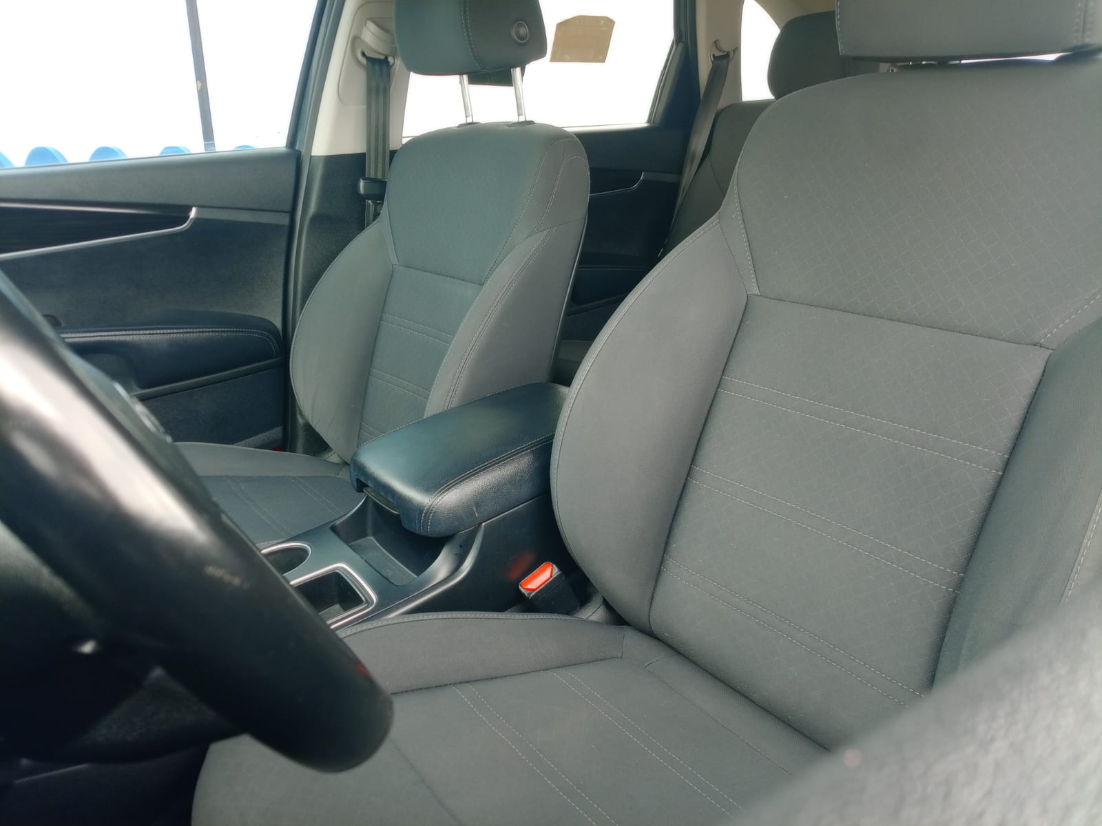 Vista 14 de KIa Sorento S 2020
