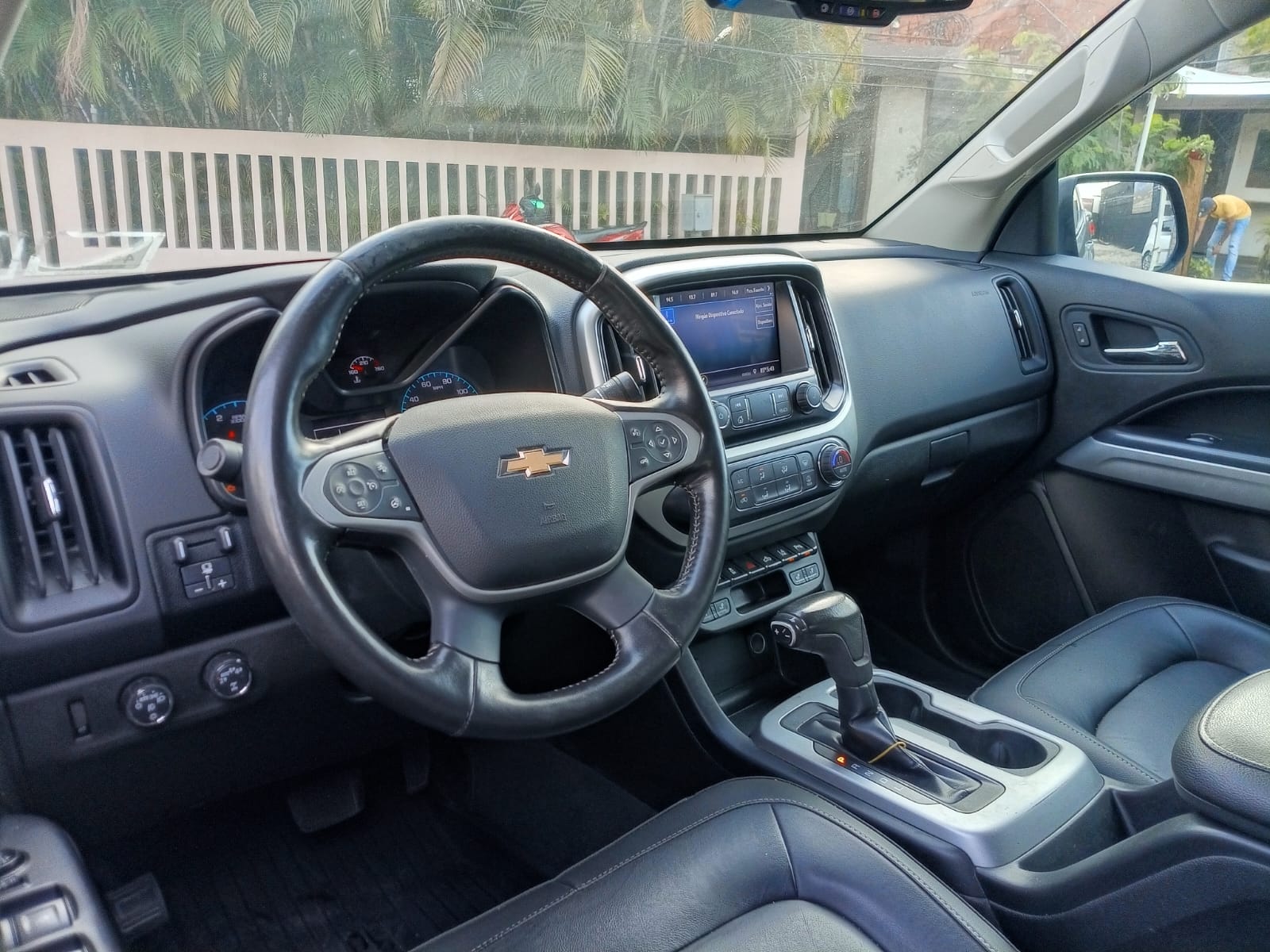 Vista 4 de Chevrolet Colorado LT Diesel 2021