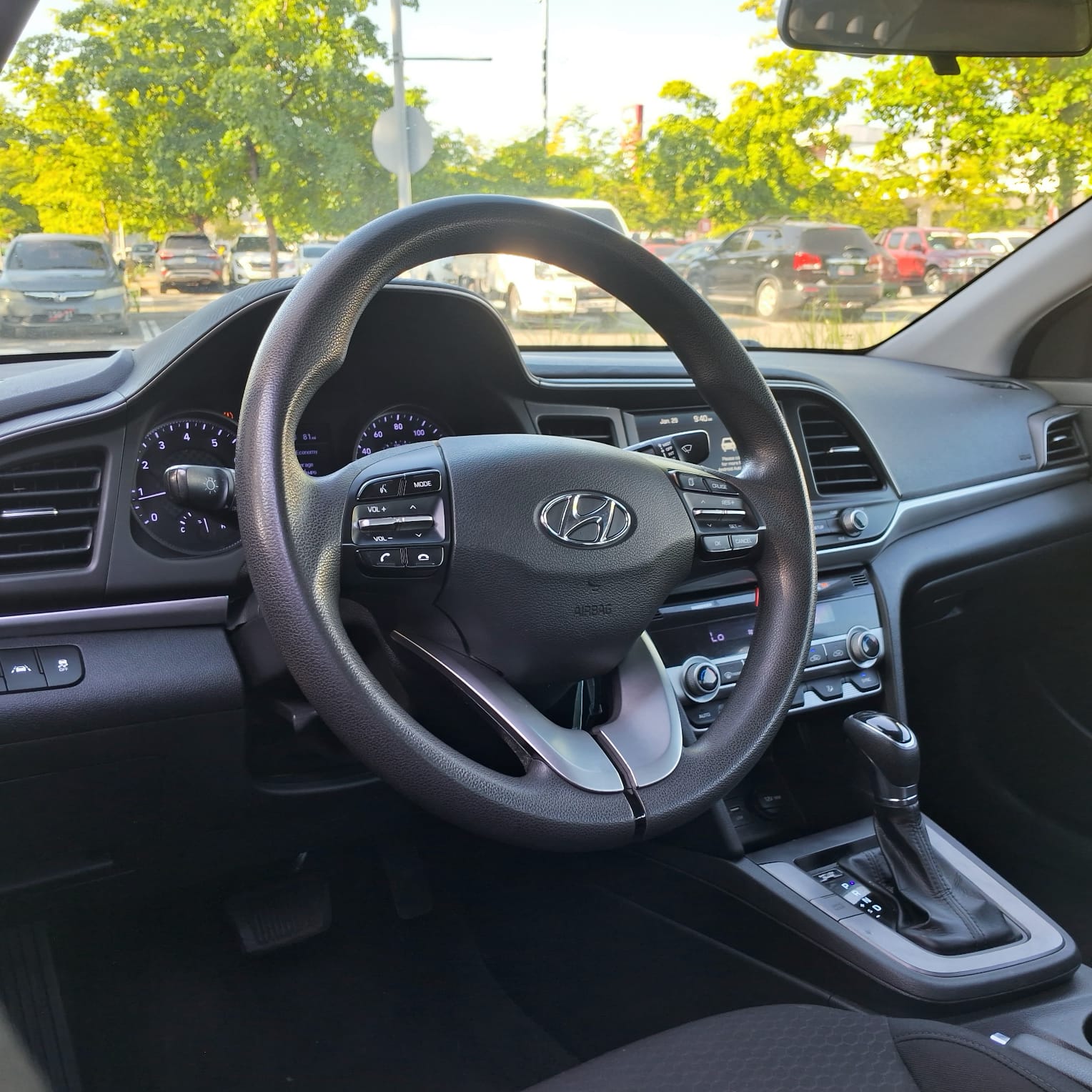 Vista 11 de Hyundai Elantra SEL 2020