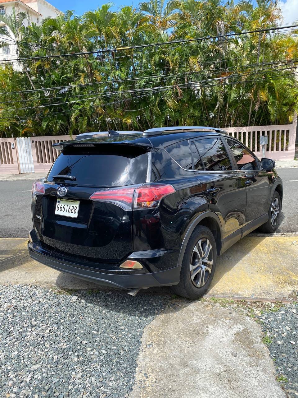 Vista 9 de Toyota Rav4 LE AWD 2017