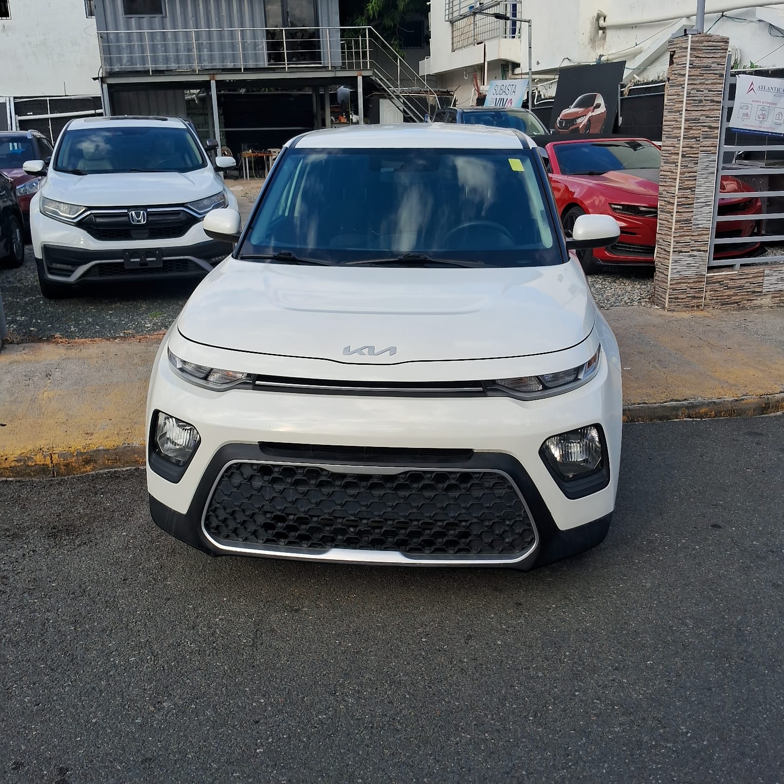 Vista 2 de Kia Soul LX 2022