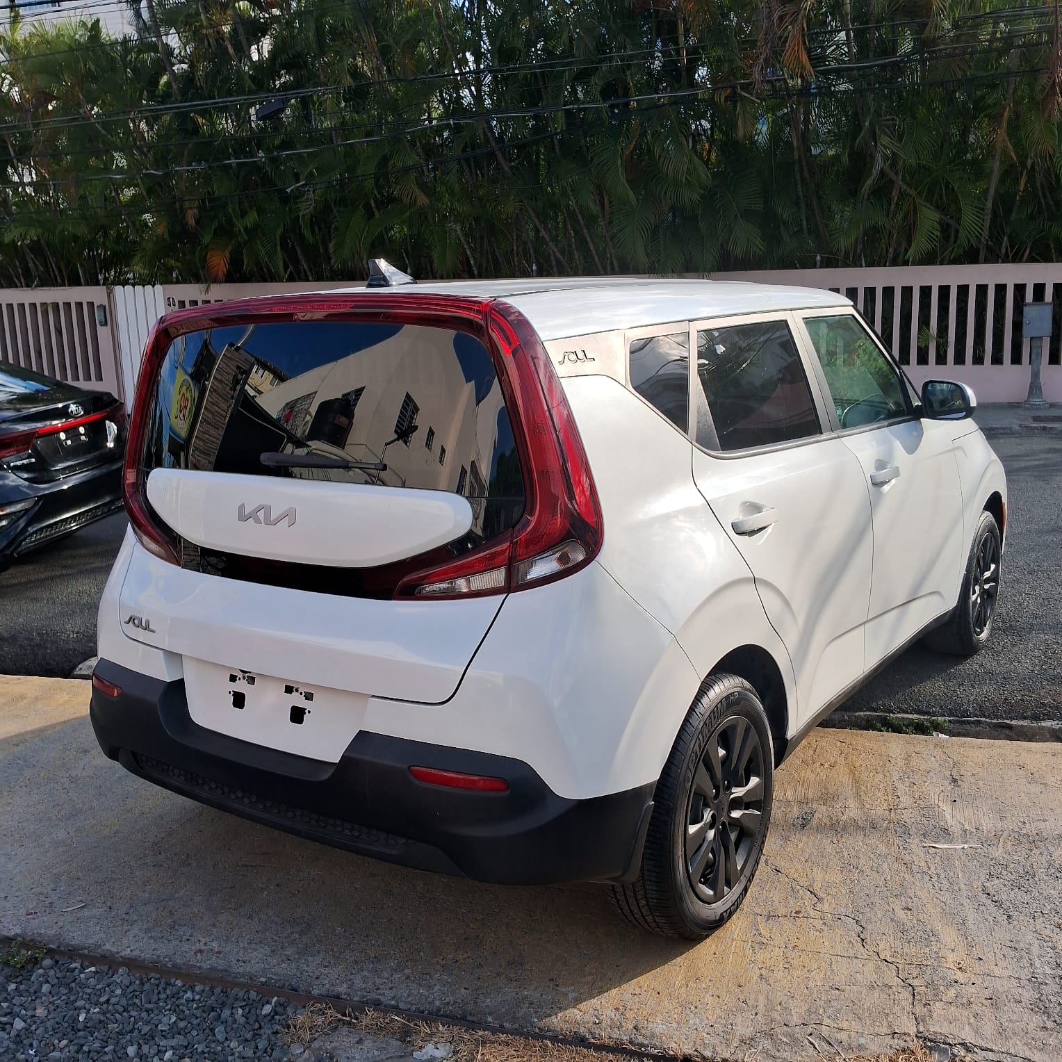 Vista 6 de Kia Soul LX 2022