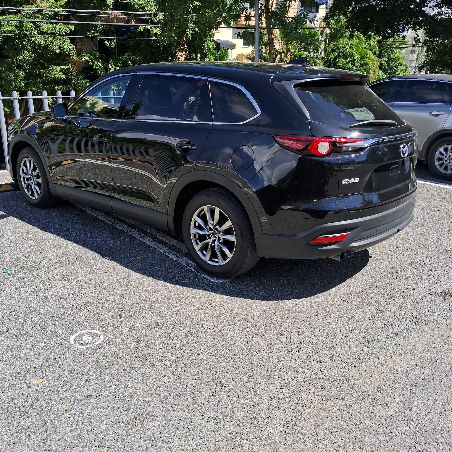 Vista 5 de Mazda CX-9 Touring 2019