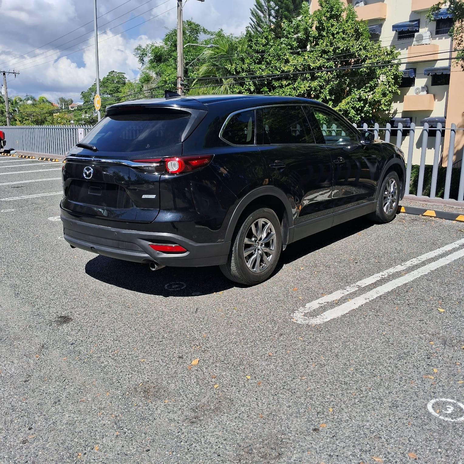 Vista 6 de Mazda CX-9 Touring 2019
