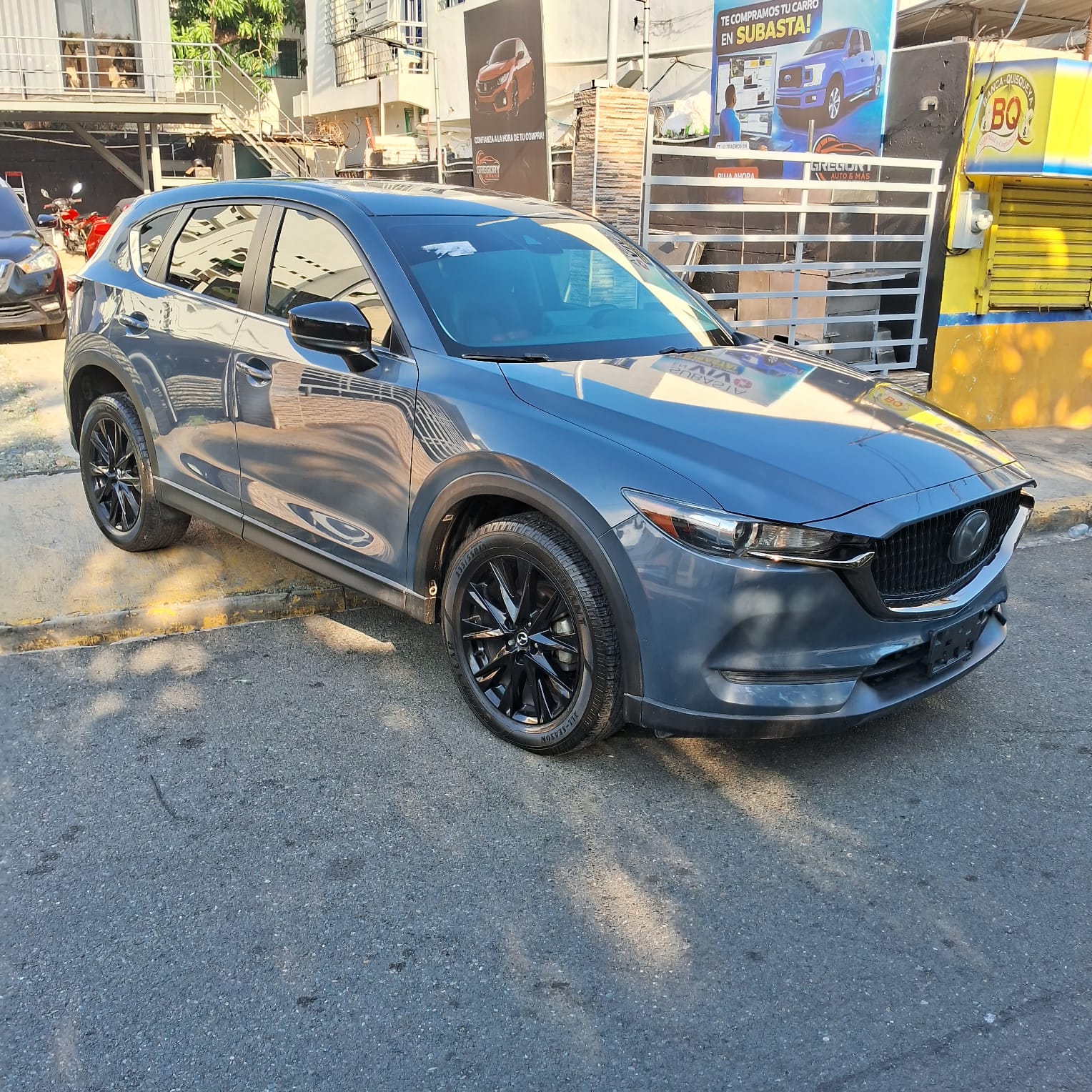 Vista 4 de Mazda CX-5 Carbon Edition 2021