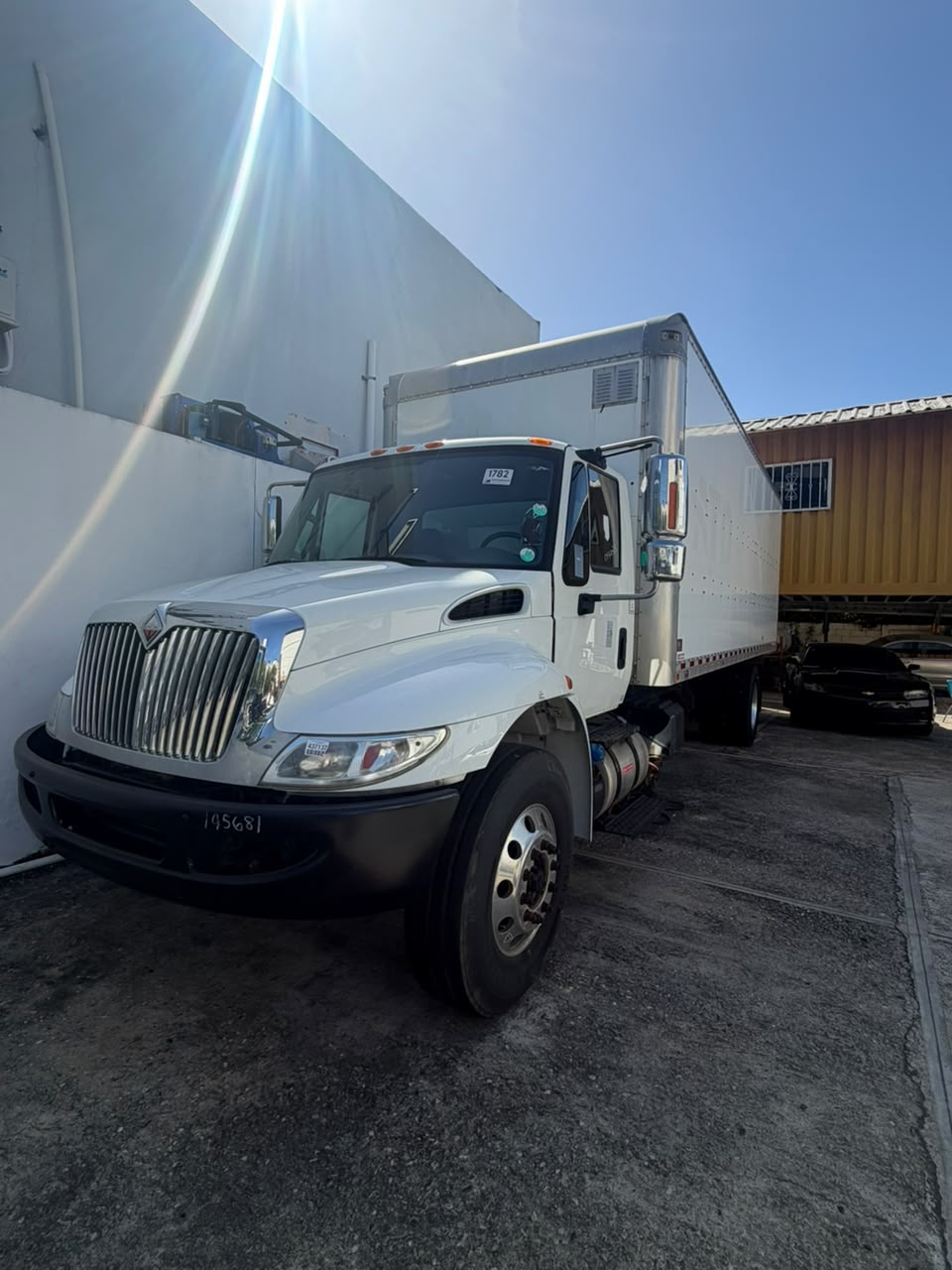 Vista 3 de International 4300 2019