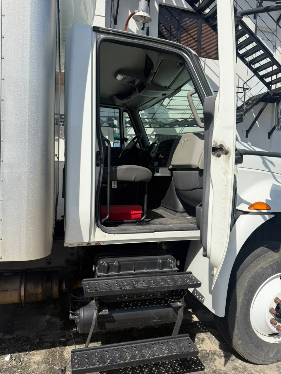Vista 5 de International 4300 2018