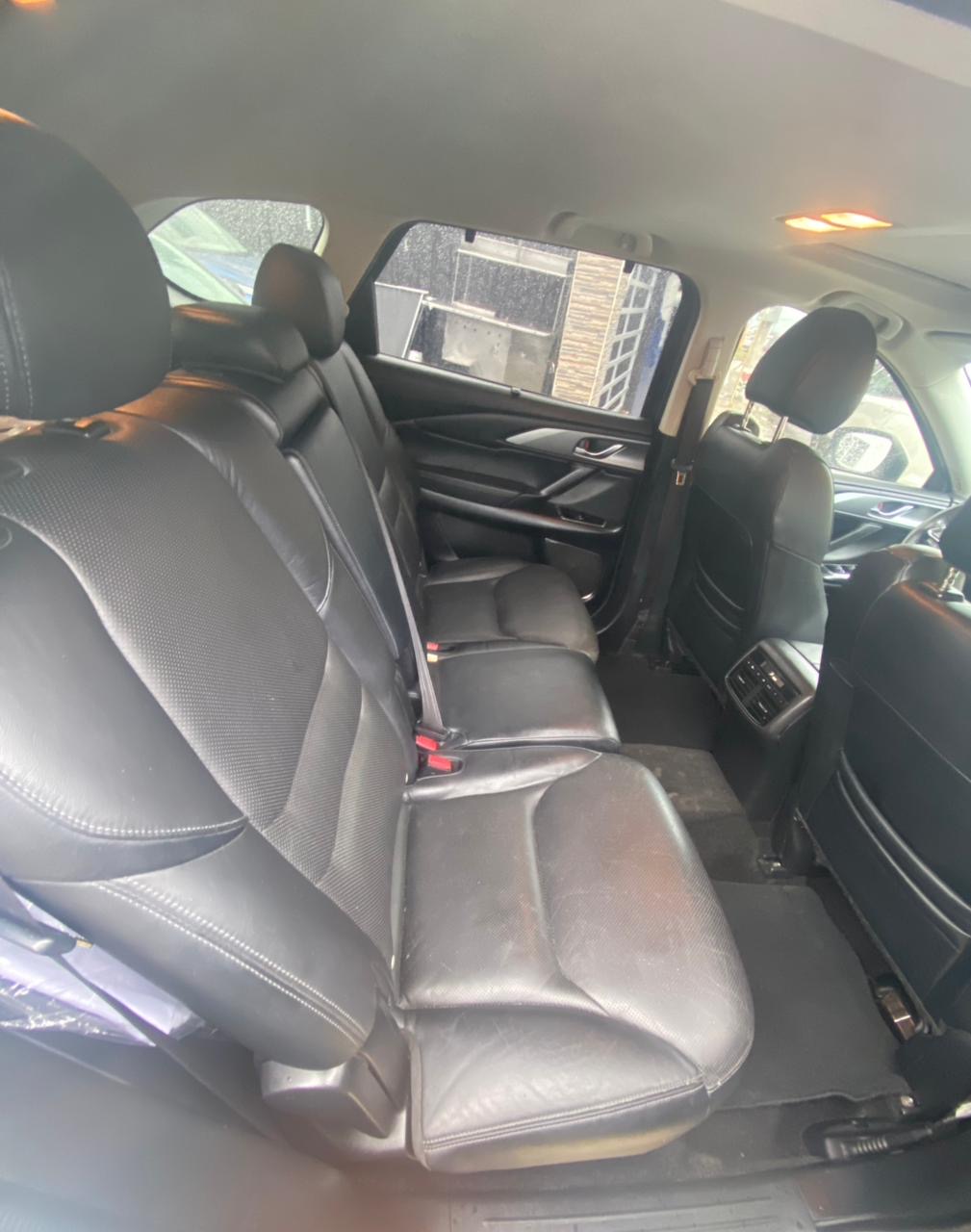Vista 10 de Mazda CX-9 Touring 2016