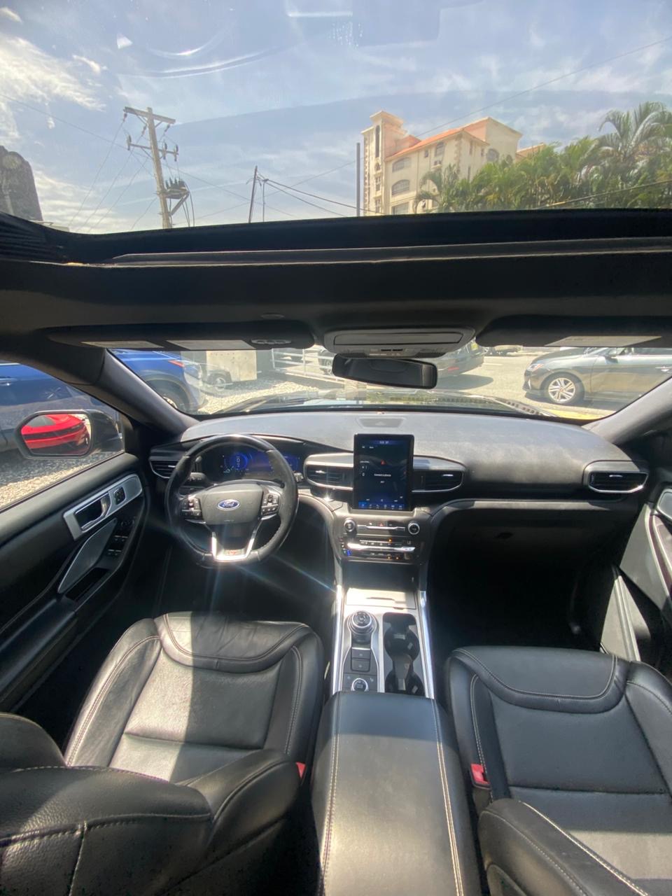 Vista 10 de Ford Explorer 2020
