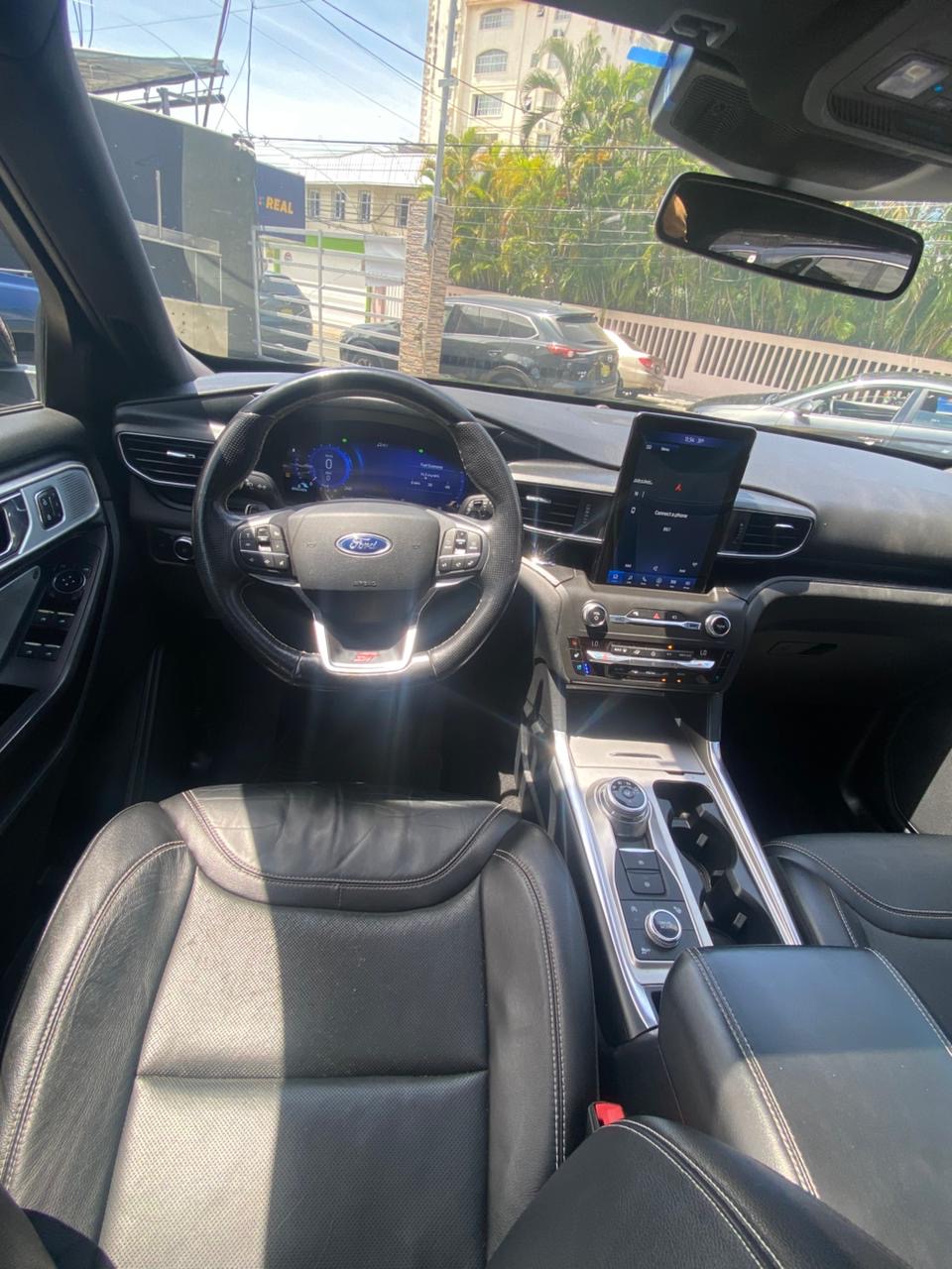 Vista 14 de Ford Explorer 2020