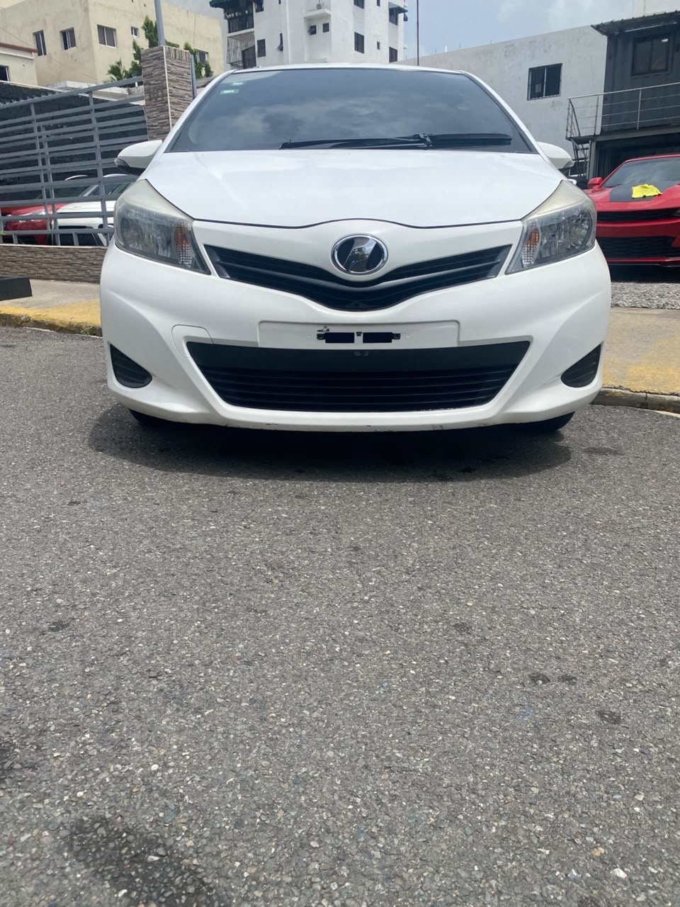 Vista 7 de Toyota Vitz 2014